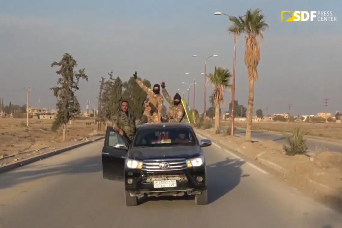 Footage that appeared online purported to show SDF-affiliated forces entering the Deir el-Zor region.