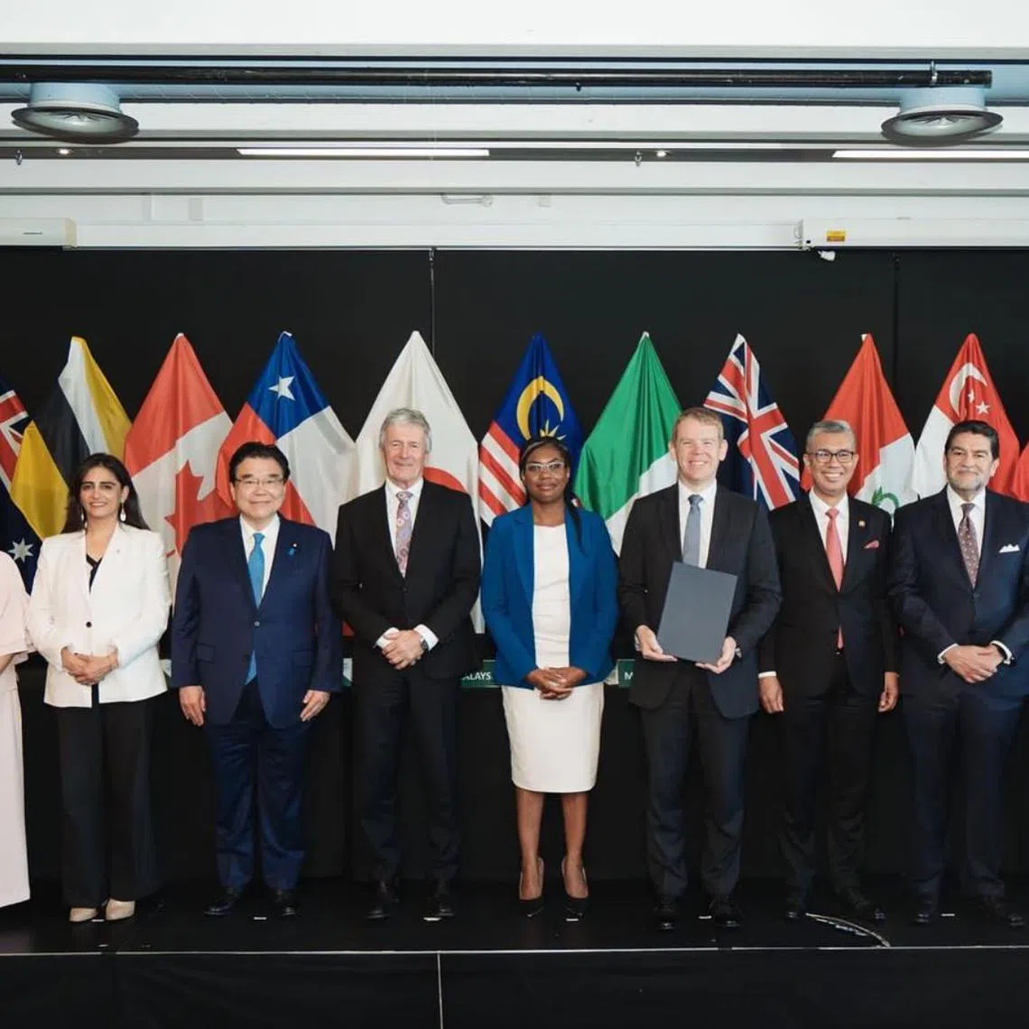 Minister for Trade and Industry Gan Kim Yong (right), who represented Singapore at the meeting, welcomed Britain’s entry.