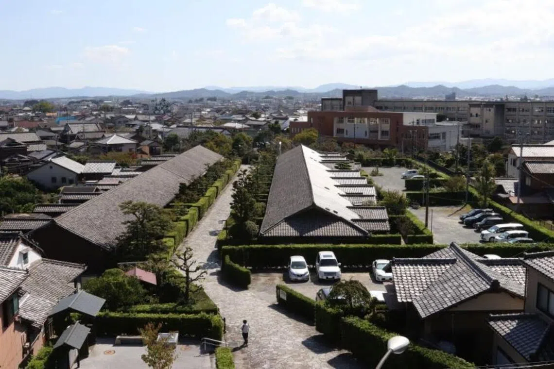 Japan man arrested for confining 5-year-old girl in garbage bin