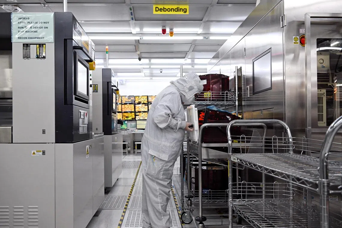 The Singapore Purchasing Managers’ Index fell by 0.2 point to 49.5 following drops in March and April.