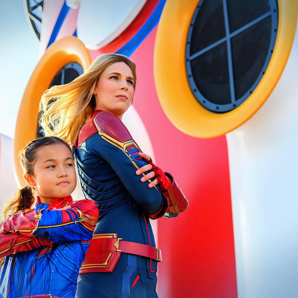 Disney Adventure Marvel Style Studio 