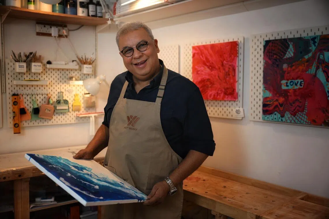 ST20251106_202512400301 samoney Chong Jun Liang Ravi Sinha, owner of Art Werkx photographed for Me and My Money on Nov 6, 2025.


ST20251106_202512400301 samoney Chong Jun Liang

Ravi Sinha, owner of Art Werkx photographed for Me and My Money on Nov 6, 2025.
