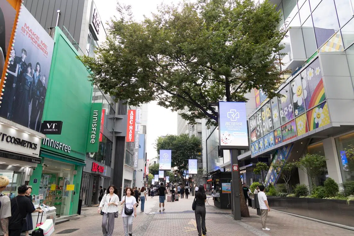Major convenience store chains in South Korea have seen a rise in sales of Covid-19-related products over the past month.
