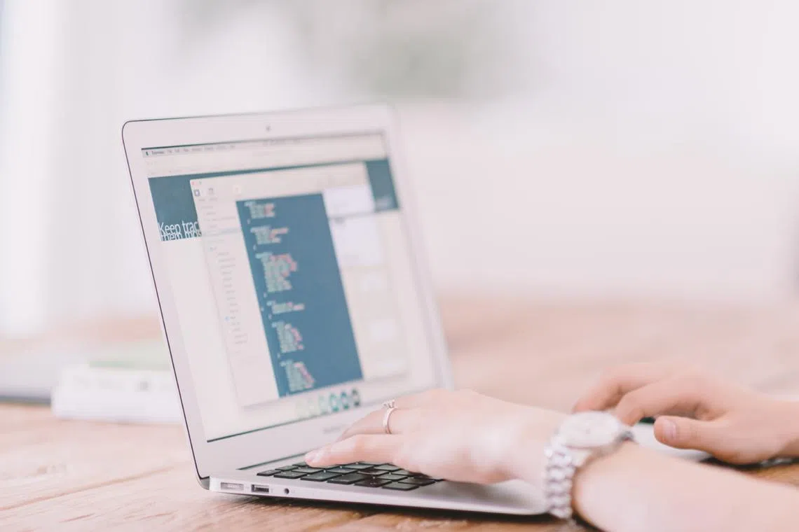 6G services are expected to be available by 2030 and promise speeds up to 100 times faster than 5G ones.