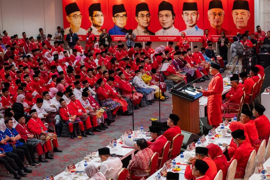 UMNO weighs its next move at its assembly this week