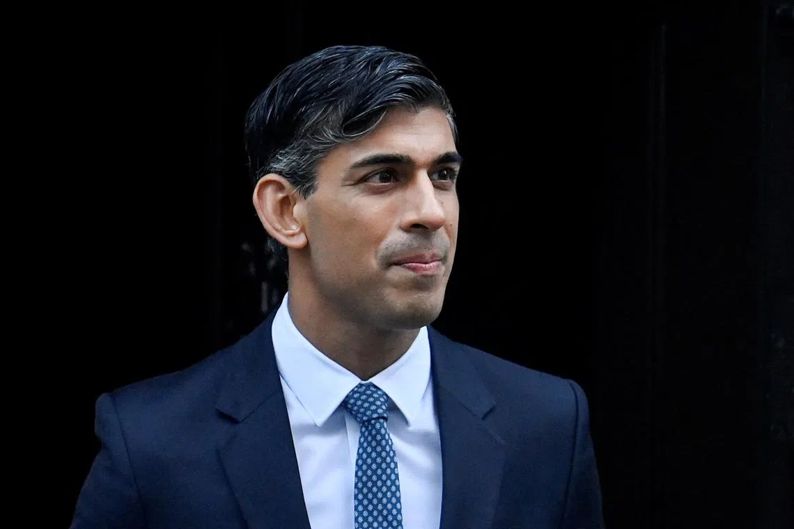 British Prime Minister Rishi Sunak leaves Downing Street for the Houses of Parliament in London, Britain January 11, 2023. REUTERS/Toby Melville