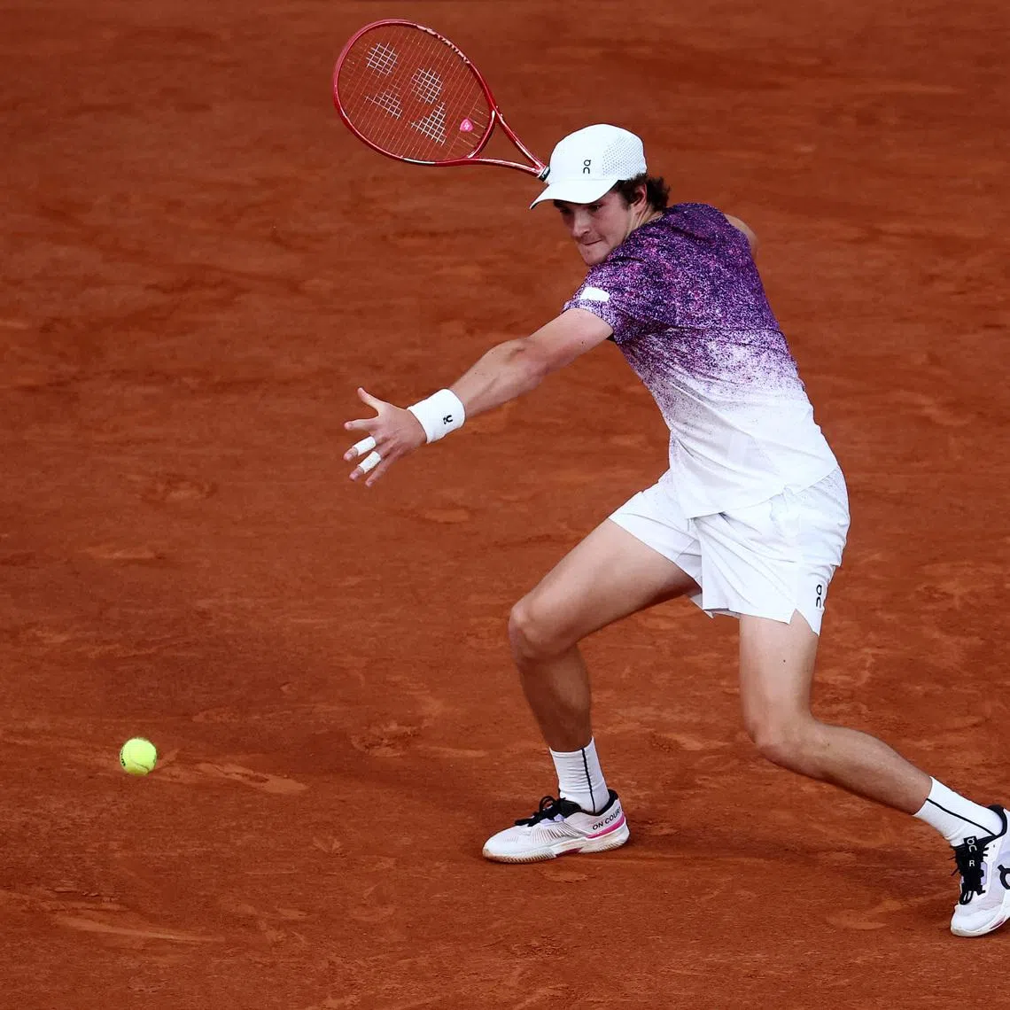 Tennis - French Open - Roland Garros, Paris, France - May 31, 2026 Brazil's Joao Fonseca in action during his fourth round match against Norway's Casper Ruud REUTERS/Guglielmo Mangiapane