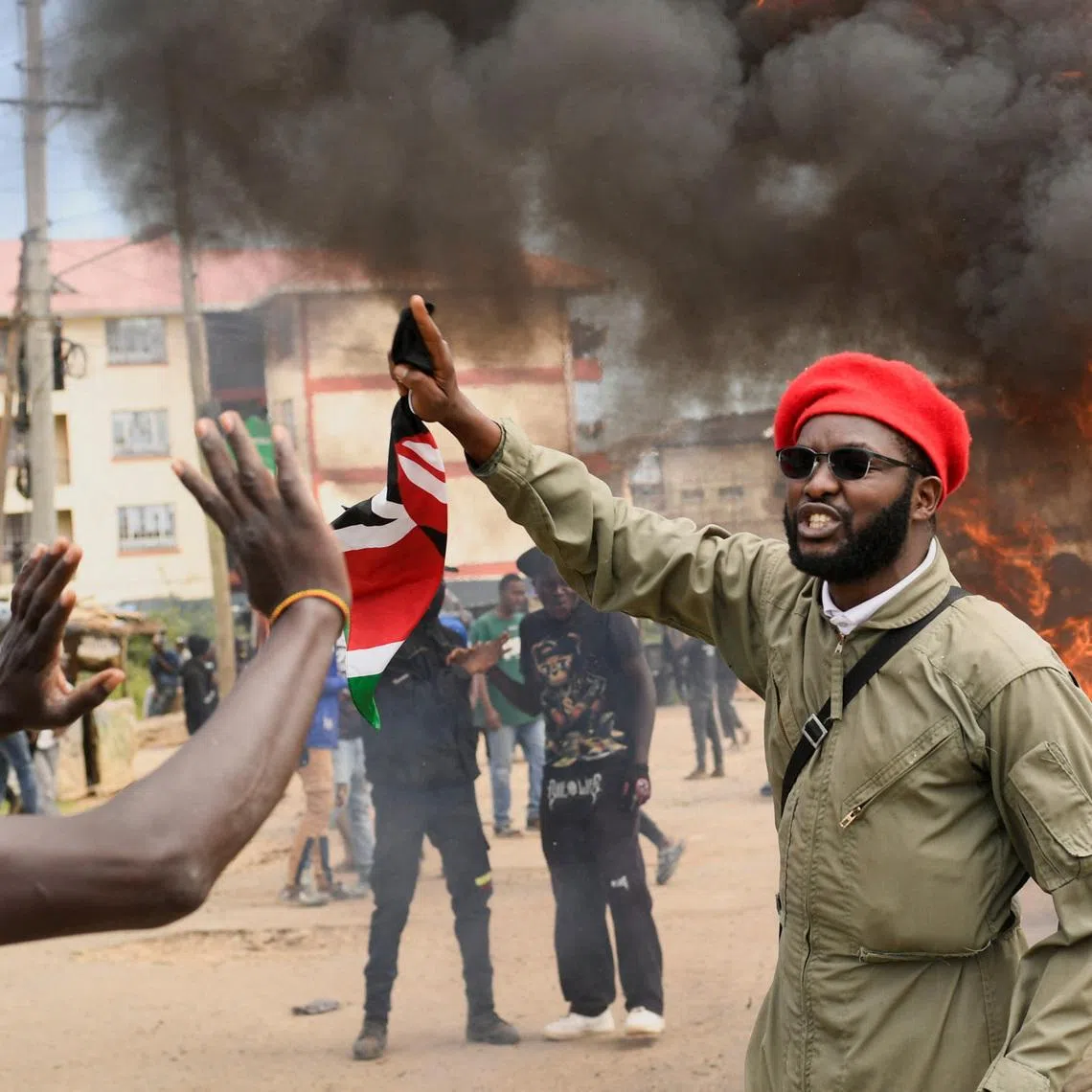 Demonstrators participate during a protest against a U.S.-backed Ebola quarantine plan on the establishment of a 50-bed facility at a Kenyan air force base that was intended to host Americans exposed to Ebola, in Nanyuki town, in Laikipia County, Kenya June 1, 2026. REUTERS/John Muchucha
