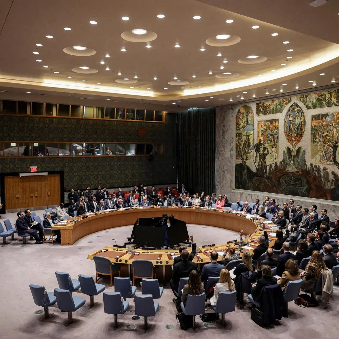 Members of the United Nations Security Council vote during at a United Nations Security Council meeting on a Hormuz resolution at U.N. headquarters in New York City, U.S., April 7, 2026. REUTERS/Jeenah Moon