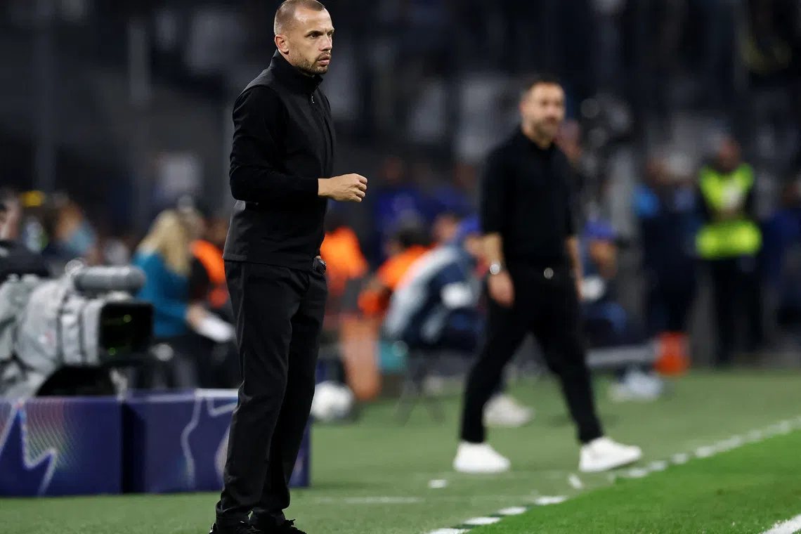 Soccer Football - UEFA Champions League - Olympique de Marseille v Ajax Amsterdam - Orange Velodrome, Marseille, France - September 30, 2025 Ajax Amsterdam coach John Heitinga REUTERS/Manon Cruz