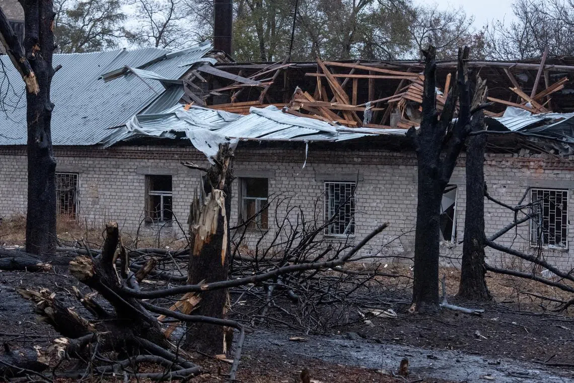 A view shows a site of a Russian missile strike, amid Russia's attack on Ukraine, in Dnipro, Ukraine November 21, 2024. REUTERS/Mykola Synelnykov