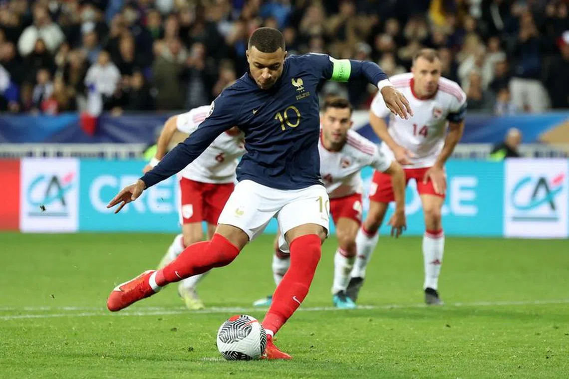 Soccer Football - Euro 2024 Qualifier - Group B - France v Gibraltar - Allianz Riviera, Nice, France - November 18, 2023 France's Kylian Mbappe scores their fourth goal from the penalty spot REUTERS/Claudia Greco