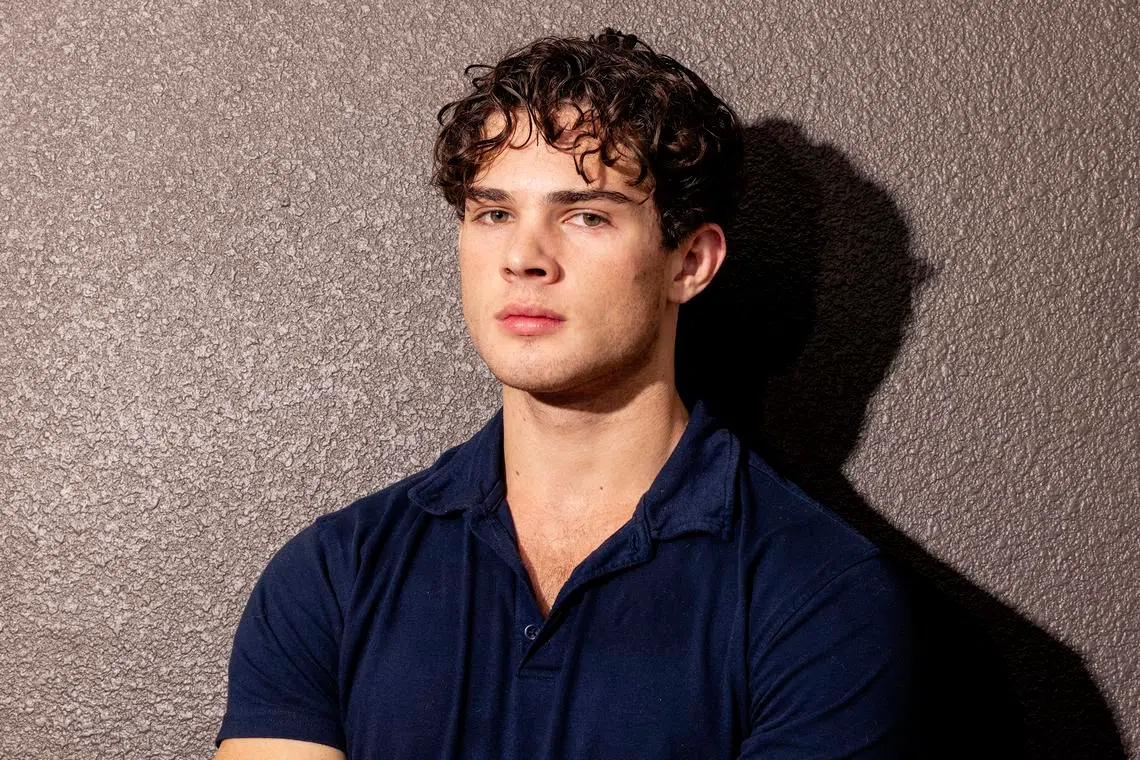 American online streamer and influencer Braden Peters has for years been peddling a single idea: looking good at whatever the cost.