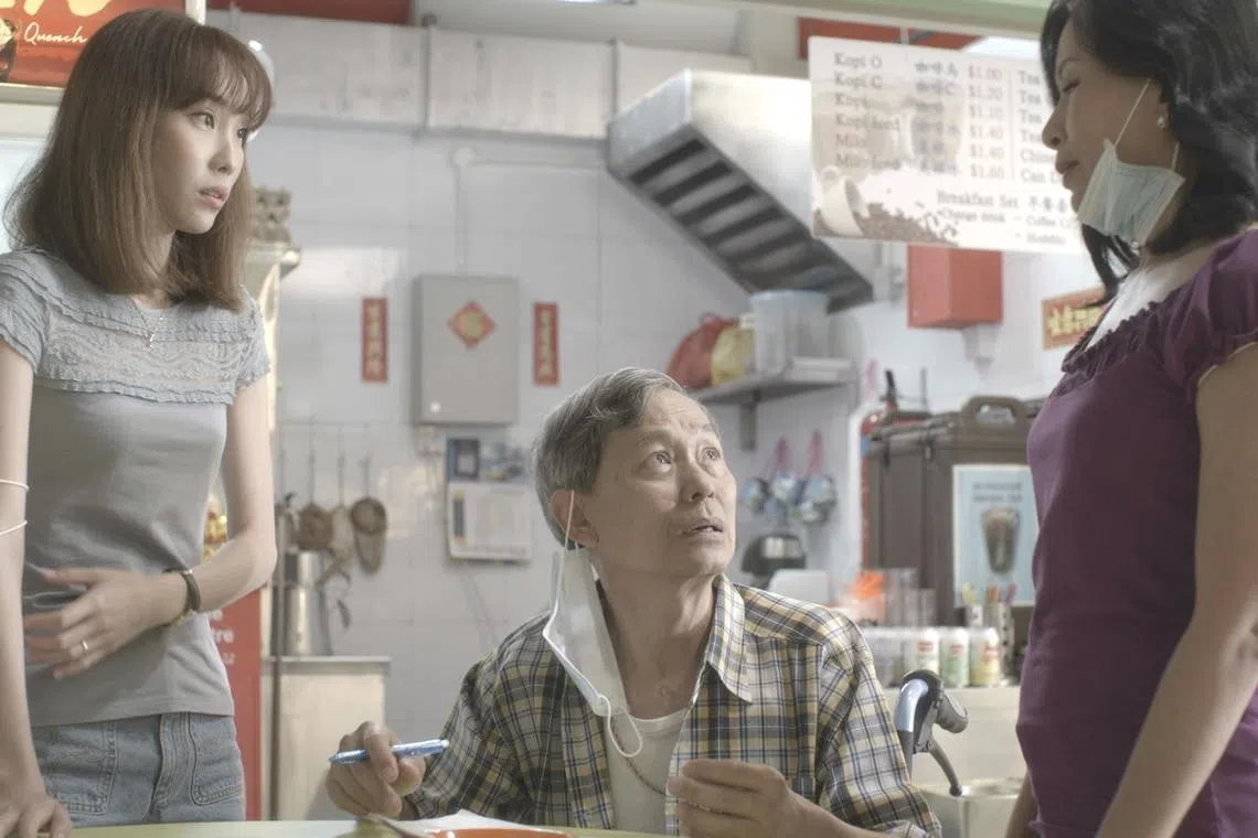 From left: Constance Lau, Duan Weiming and Tang Miaoling in 128 Circle.