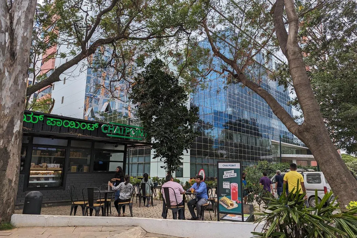 rmesgmain - Software employees take a break at India's first IT park in Bengaluru, constructed by Singaporean real state giant Capitaland

Photo credit: Rohini Mohan