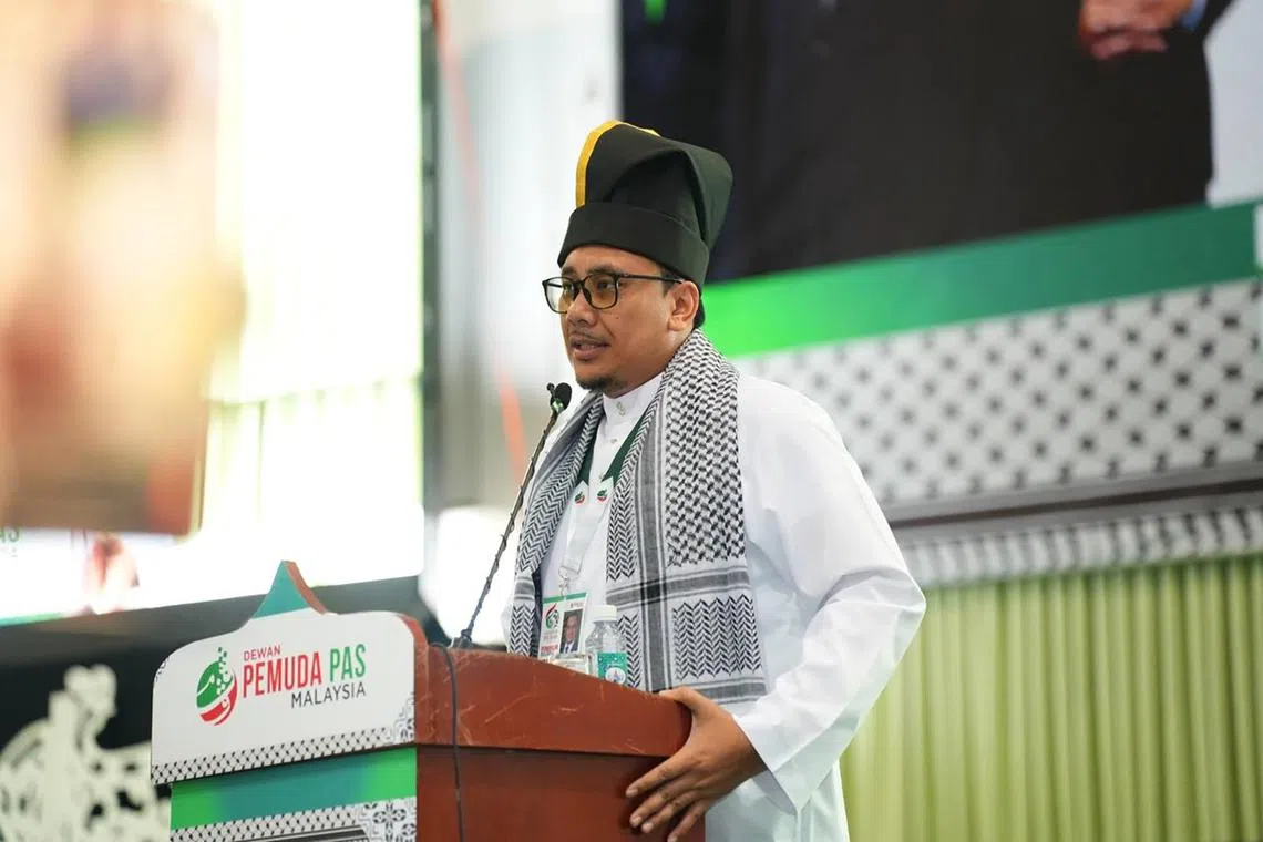 Youth wing chief Afnan Hamimi Taib Azamudden admitted that the mission to convince non-Muslims to support PAS was challenging.