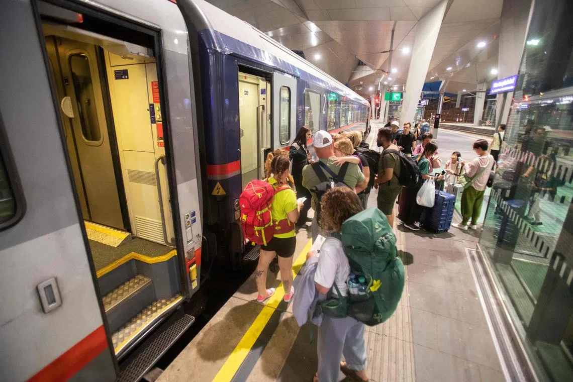 Night trains have made a comeback in Europe thanks to their low-carbon footprint.