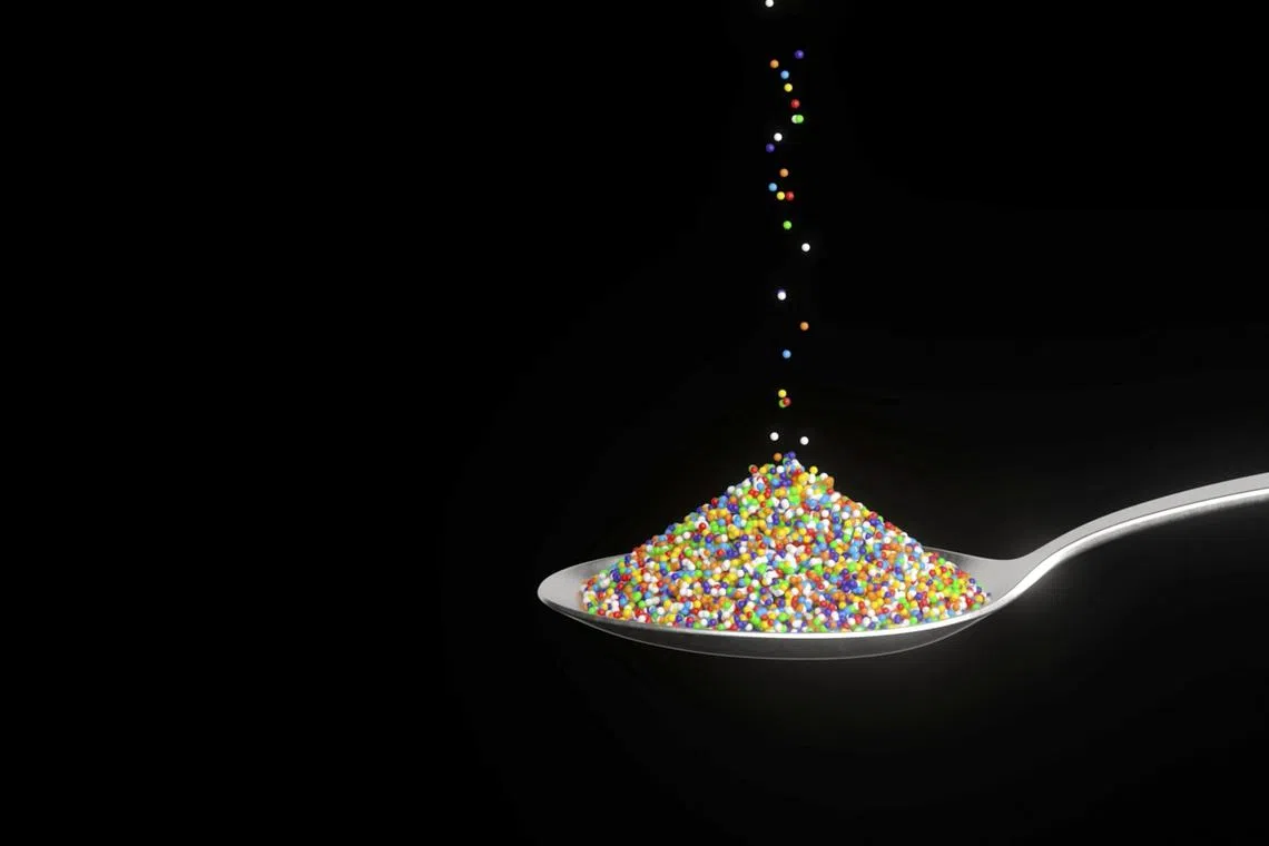 We asked experts how to minimise your exposure to microplastics, and how worried you should be about the health effects. 