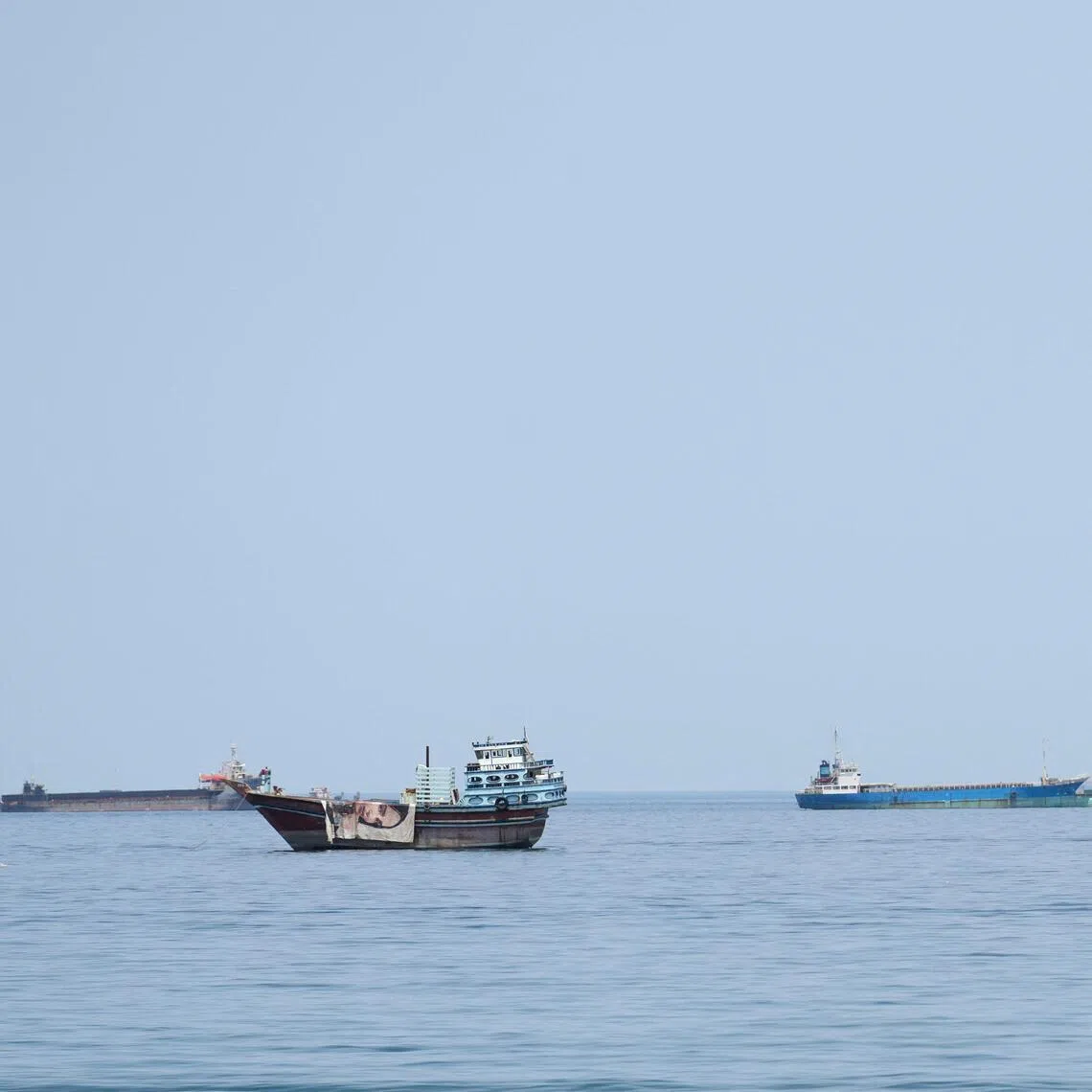 Both Iran and the US continue to maintain a blockade of the Strait of Hormuz, making the key energy chokepoint virtually impassable. 