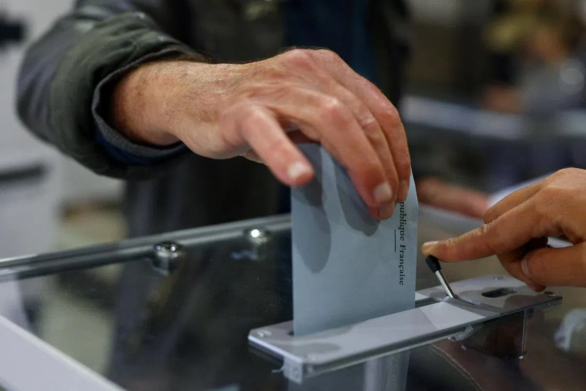 وطن نيوز – ماذا يعني لعام 2027؟ خمس وجبات سريعة من الانتخابات الفرنسية المحلية