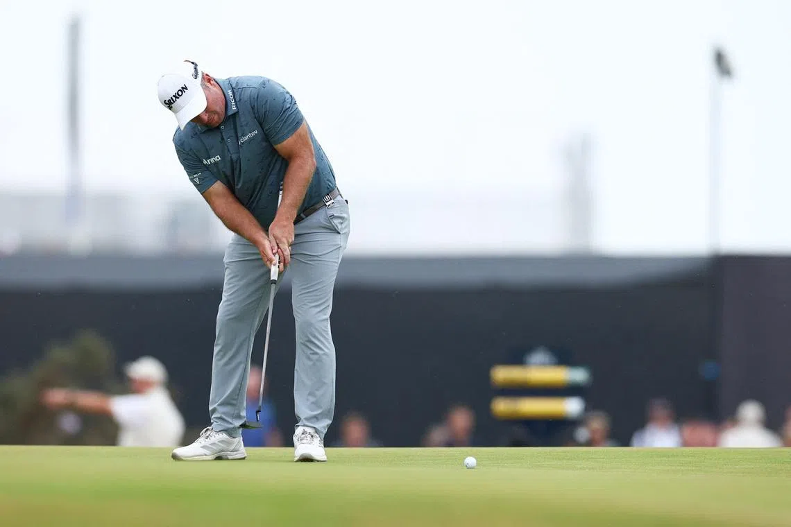 Golf - The 154th Open Championship - Royal Birkdale Golf Club, Southport, Britain - July 18, 2026 New Zealand's Ryan Fox hits his putt on the 9th hole during the third round REUTERS/Phil Noble