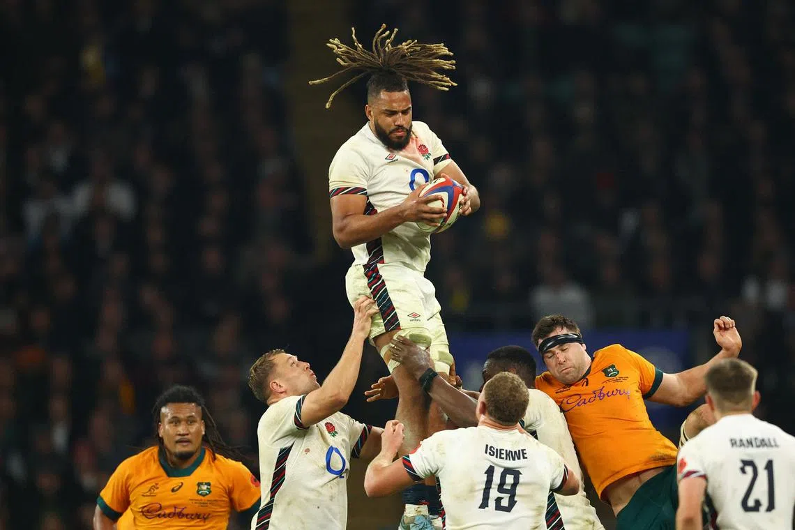 Max Jorgensen the hero as Australia edge England in Twickenham rugby ...
