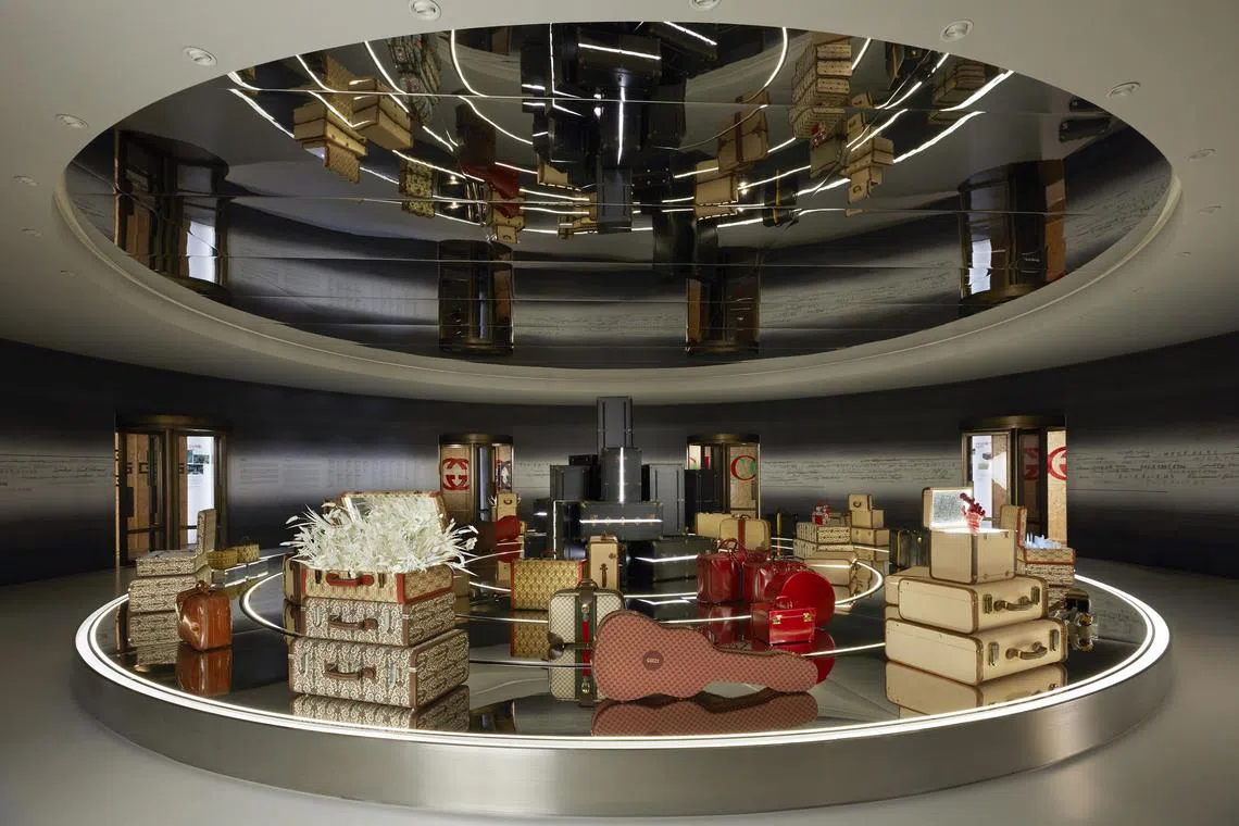 llgucci11

Credit: GUCCI