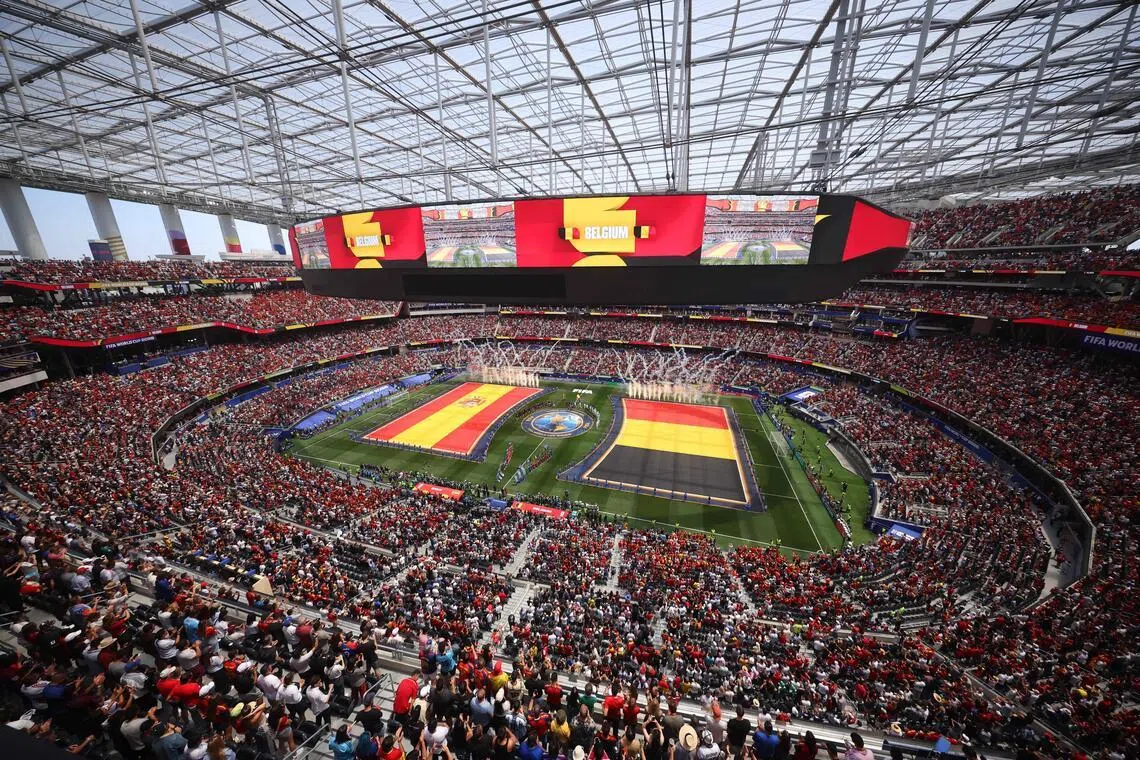 INGLEWOOD, CALIFORNIA - JULY 10: A general view prior to the FIFA World Cup 2026 Quarter Final match between Spain and Belgium at Los Angeles Stadium on July 10, 2026 in Inglewood, California.   Alex Grimm/Getty Images/AFP (Photo by ALEX GRIMM / GETTY IMAGES NORTH AMERICA / Getty Images via AFP)