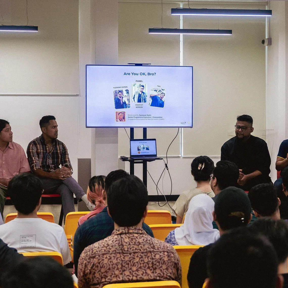 xmactivist - Caption: Lepak Conversation's Are You OK, Bro, a workshop on emotional well-being for Malay men, had its first iteration on 14 October 2023

Credit: Marc Clarence