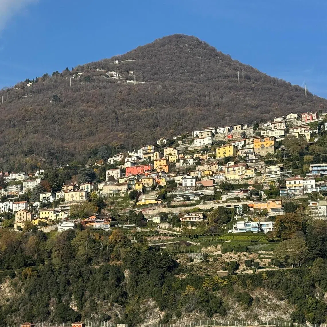 ssitaly23 - Boat tour on Lake Como

ST PHOTO: SARAH STANLEY