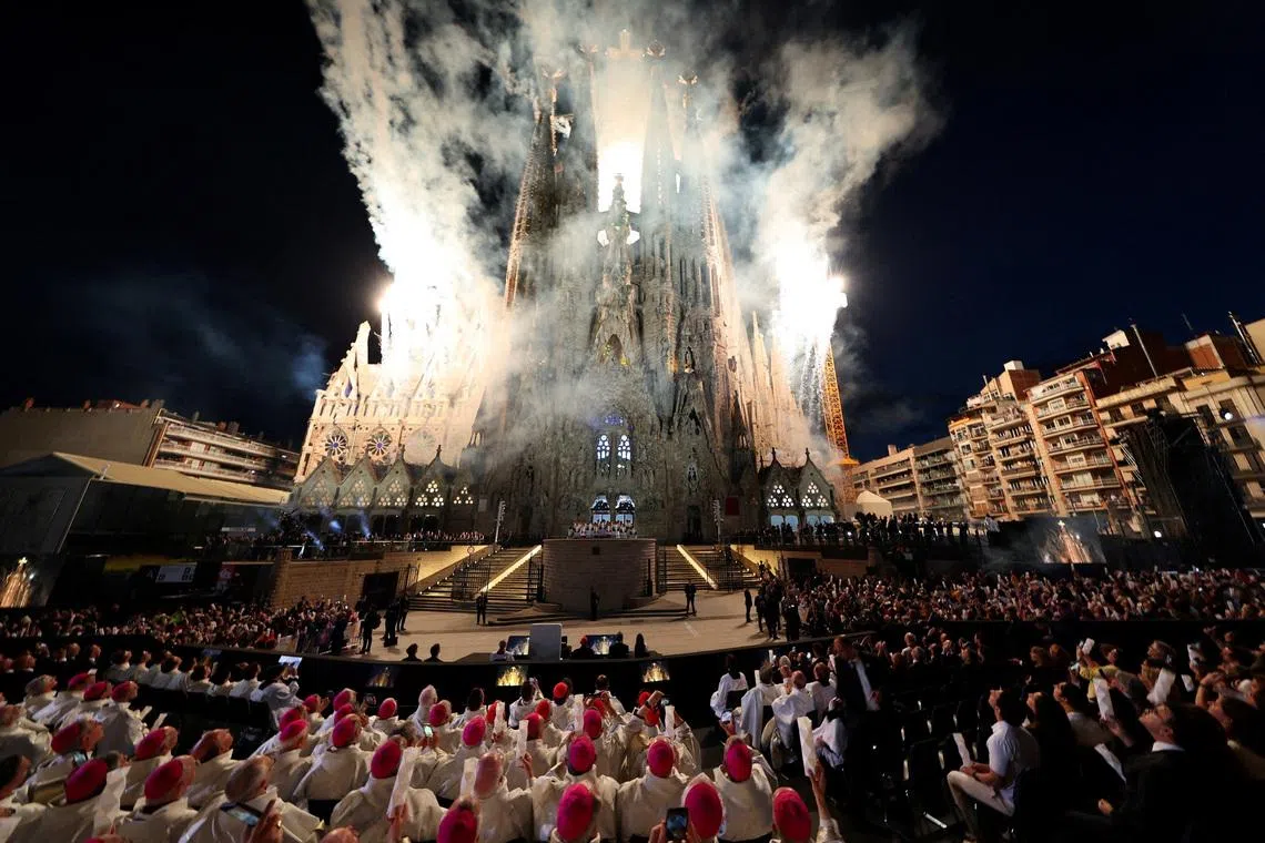 Fireworks explode during the inauguration of the Tower of Jesus Christ at the Basilica of the Sagrada Familia during Pope Leo XIV’s apostolic journey in Barcelona, Spain, June 10, 2026. REUTERS/Nacho Doce