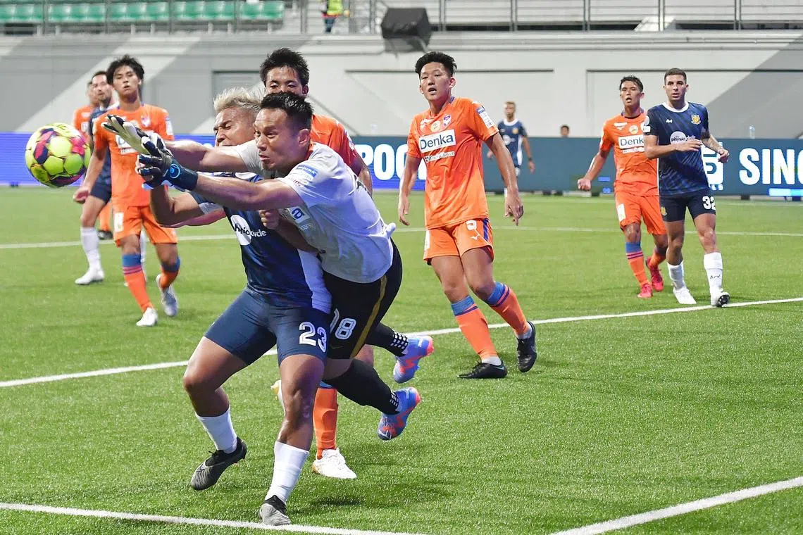 Albirex Niigata’s goalkeeper Hassan Sunny joined the Japanese club in the off season and should strengthen their backline this season.