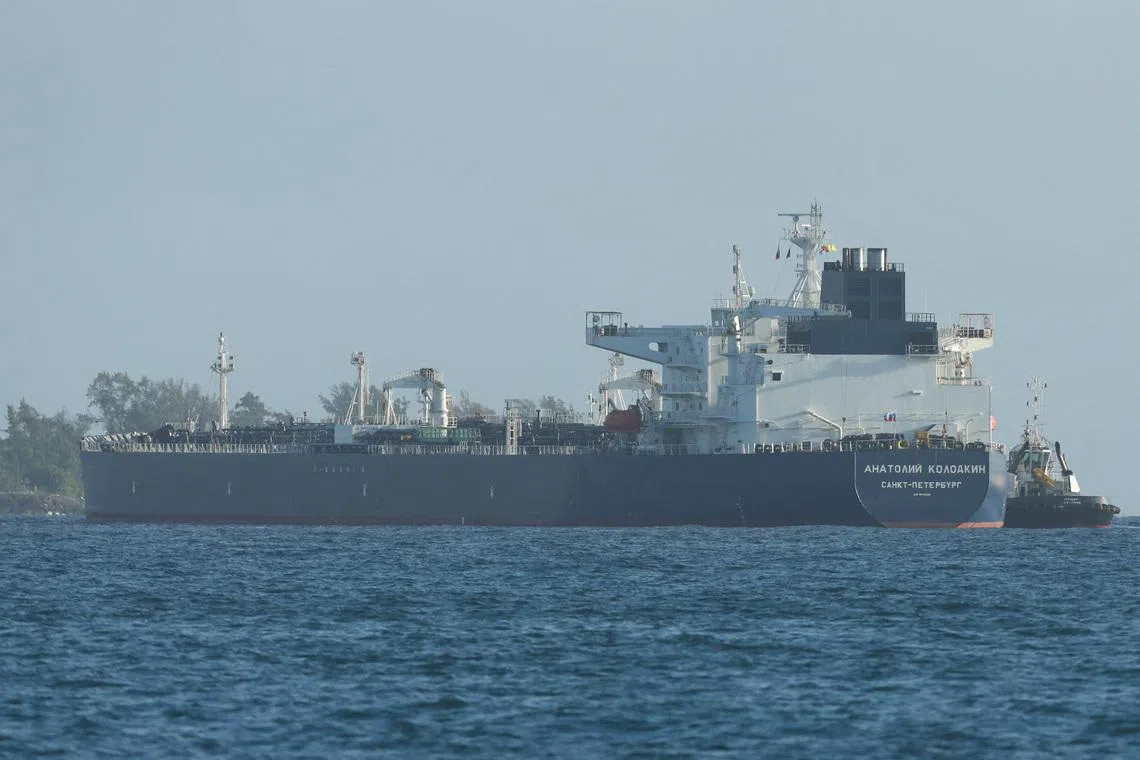 Russian-flagged oil tanker Anatoly Kolodkin manoeuvres at the Matanzas bay, Cuba, whose economy has ground to a halt under a de facto oil blockade imposed by Washington resulting in an energy crisis that has led to strict gasoline rationing and a series of blackouts across the country of 10 million people, March 31, 2026. REUTERS/Norlys Perez