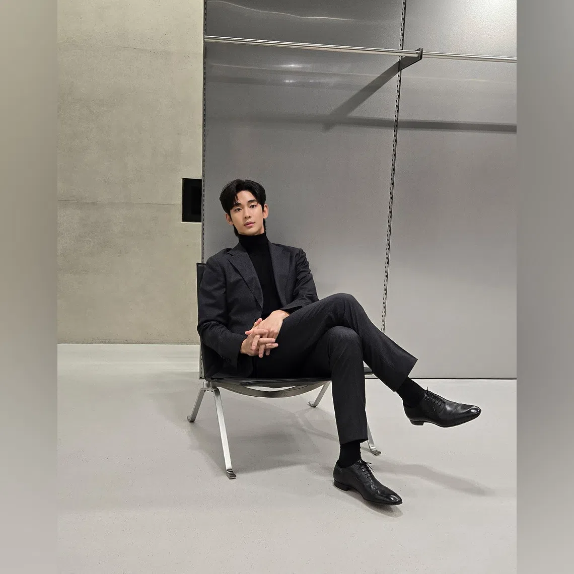 Kim Soo-hyun is scheduled to attend the The Fact Music Awards at Busan Asiad Main Stadium on Sept 19 as an award presenter. 