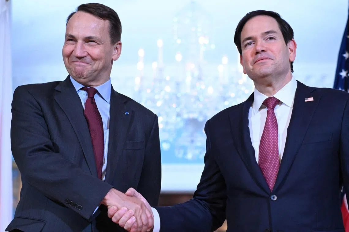 Polish Foreign Minister Radoslaw Sikorski (left) meeting US Secretary of State Marco Rubio in Washington in February 2025.