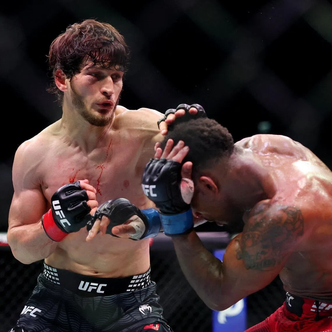 Movsar Evloev in action during his majority decision win against Lerone Murphy at UFC London on March 21, 2026, at the O2 Arena.
