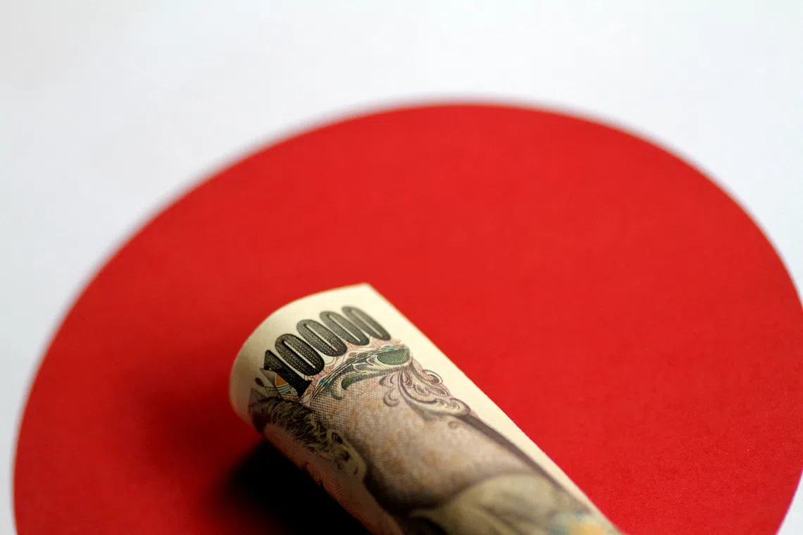 Yen traders brace themselves for more intervention with US at Japan’s side