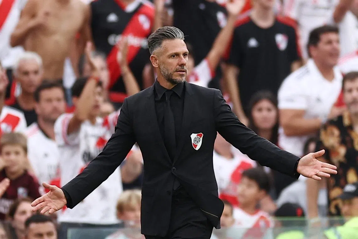 Soccer Football - Primera Division - River Plate v Boca Juniors - Estadio Mas Monumental, Buenos Aires, Argentina - February 25, 2024 River Plate coach Martin Demichelis REUTERS/Agustin Marcarian/ File Photo