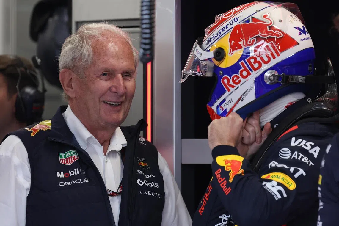 epa12555274 Red Bull motorsport advisor Helmut Marko (L) talks to Red Bull Racing driver Max Verstappen of Netherlands during a practice session of the Formula 1 Qatar Grand Prix in Lusail, Qatar, 28 November 2025. The Formula 1 Qatar Grand Prix will be held on 30 November 2025.  EPA/ALI HAIDER