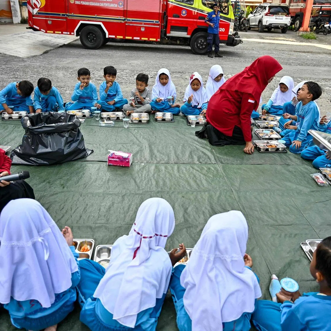 A total of 47 inmates are involved in the programme, preparing meals for more than 3,450 beneficiaries each day.