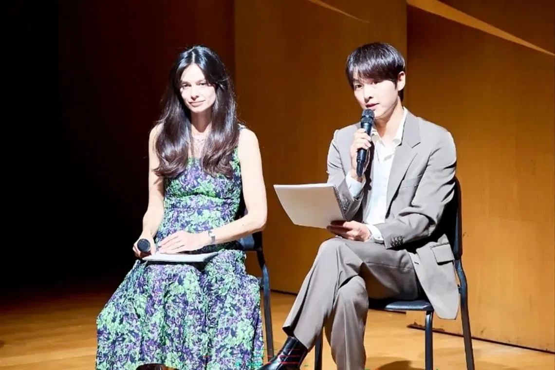 South Korean actor Song Joong-ki (right) and his wife Katy Louise Saunders.