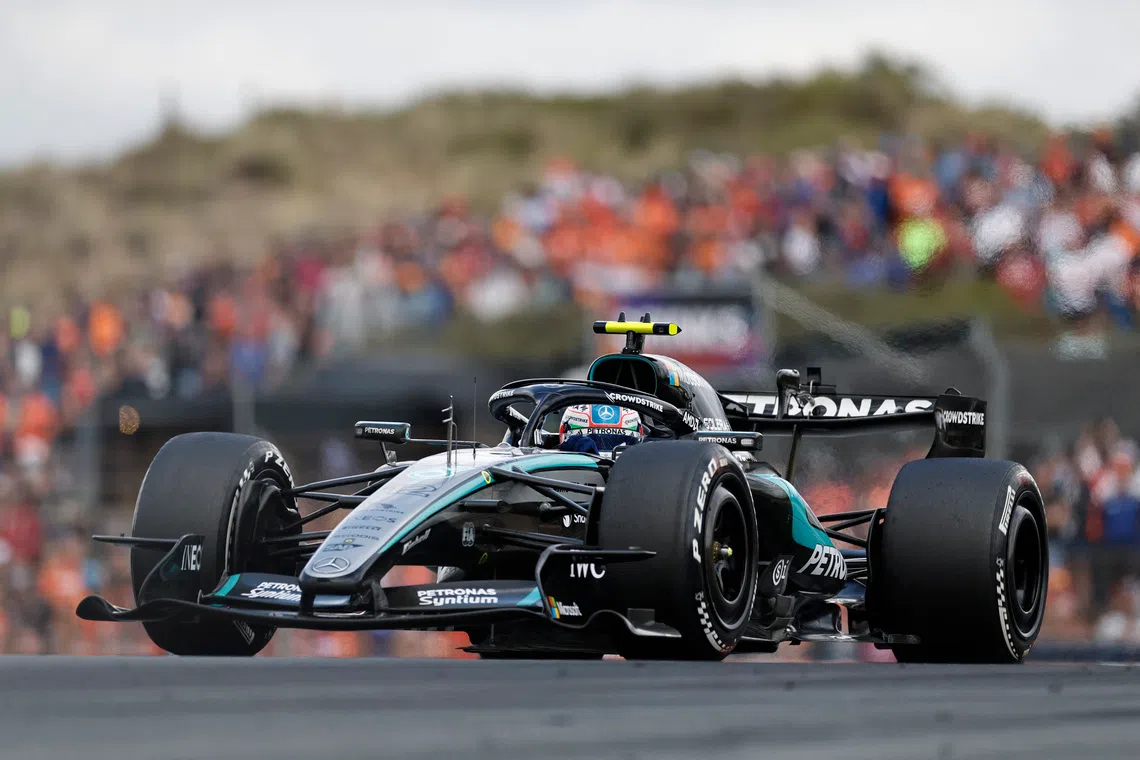 Formula One F1 - Dutch Grand Prix - Circuit Zandvoort, Zandvoort, Netherlands - August 23, 2026 Mercedes' Andrea Kimi Antonelli in action during the race REUTERS/Benoit Tessier