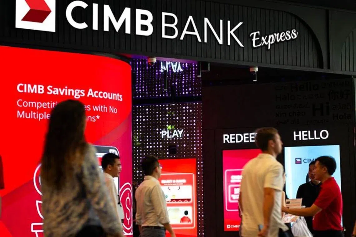 banco-cimb-sucursal-sol-lugar-rifas