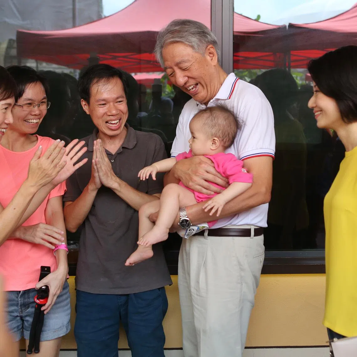 Minister for Manpower Josephine Teo (far left) and Senior Minister Teo Chee Hean at Safra Punggol for the My Family Fiesta on Sep 8, 2019.