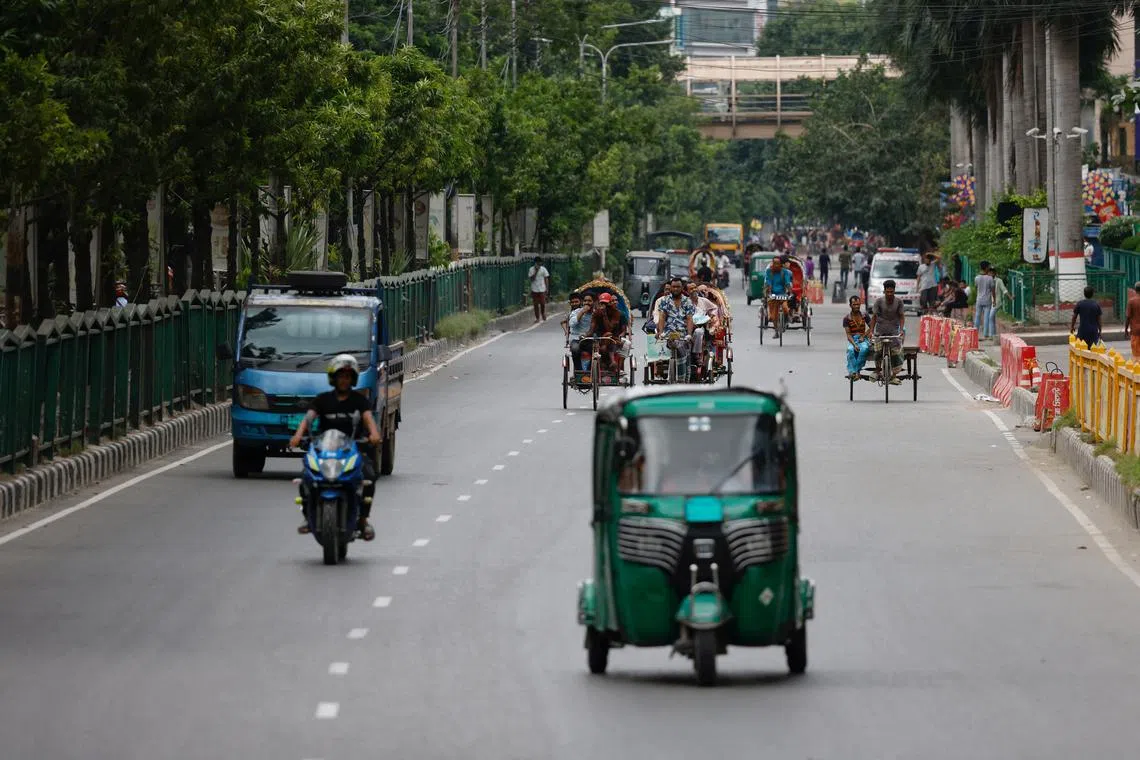 Limited vehicles move on a street on the second-day of curfew, as violence erupted in parts of the country after protests by students against government job quotas, in Dhaka, Bangladesh, July 21, 2024. REUTERS/Mohammad Ponir Hossain/ File Photo