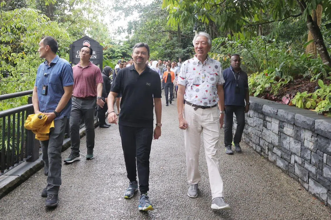 ltbrunei14 - Senior Minister Teo Chee Hean hosted Brunei Crown Prince Billah for breakfast at the Botanic Gardens on Sept 14.  Credit: Teo Chee Hean/Facebook