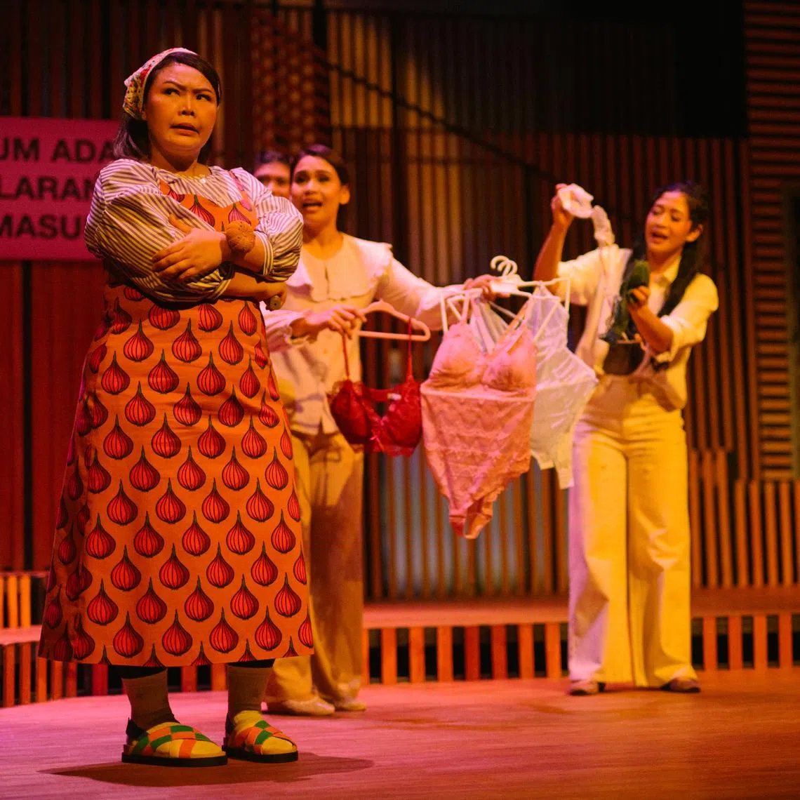 Teater Ekamatra's La Luna, commissioned by the Esplanade, is an adaptation of the film of the same name that was Singapore’s 2025 entry for Best International Feature Film at the Oscars.