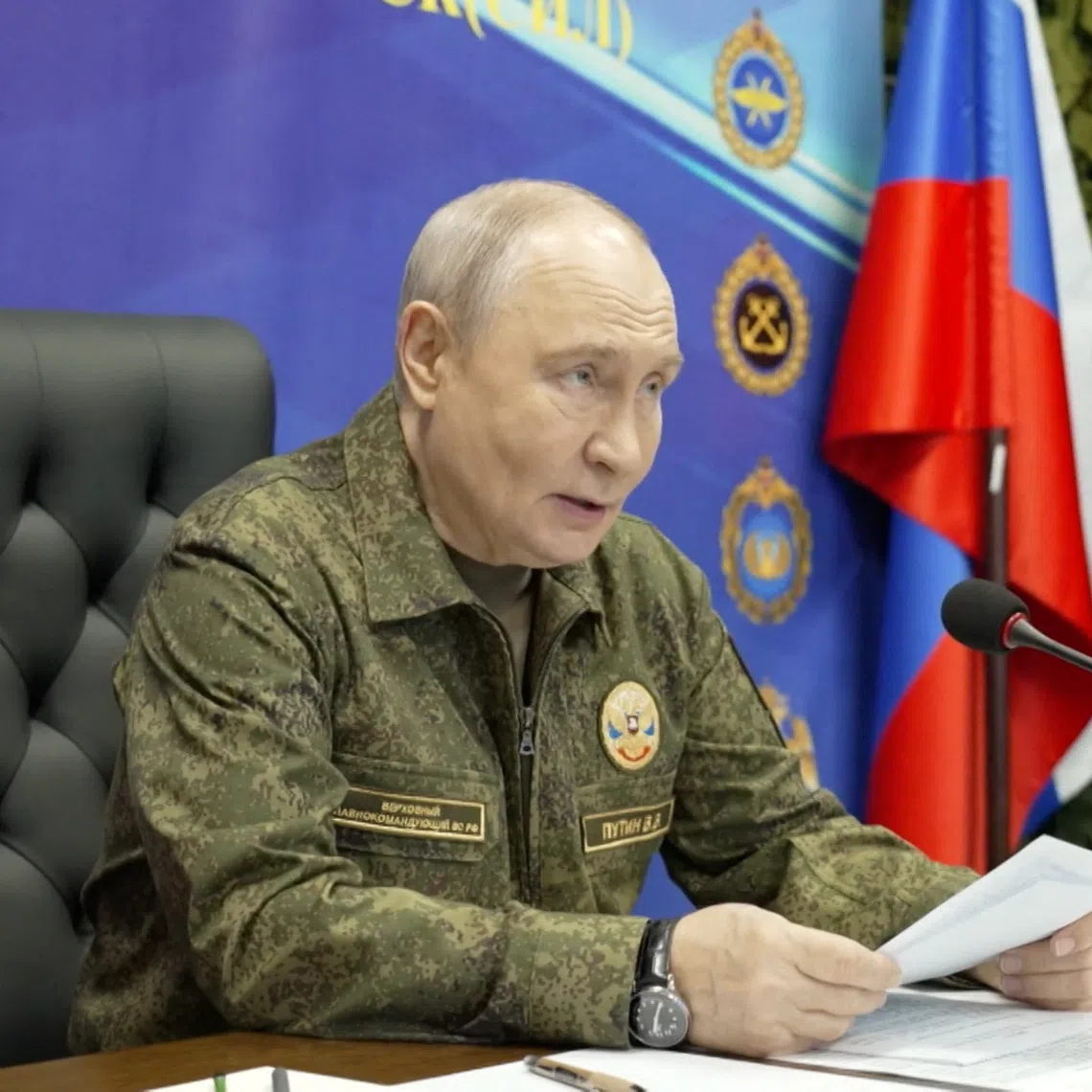 Russian President Vladimir Putin visits a command post of Russia's joint force grouping at an unidentified location, in this still image taken from a video released on Oct 16, 2026.
