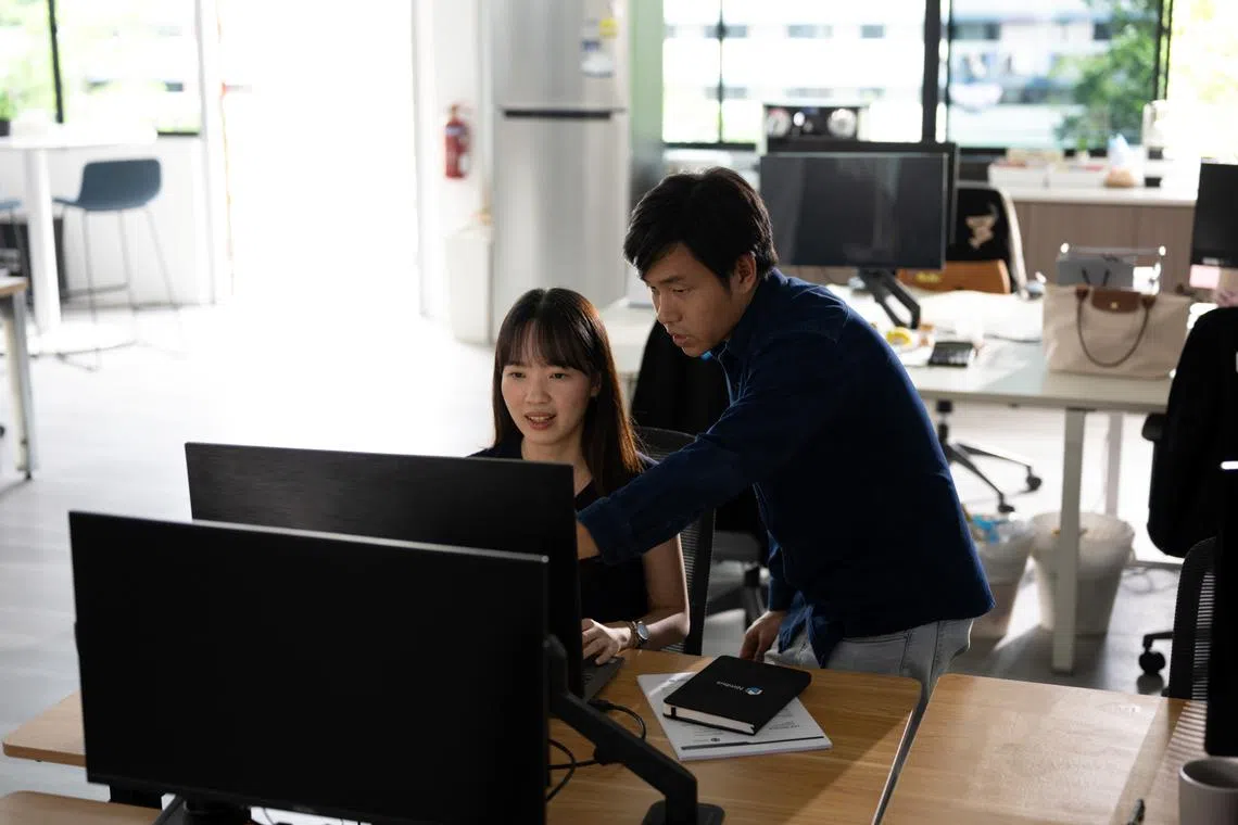 nimbus homes headquarter staff working with ceo daniel thong, using xero cloud accounting and bookkeeping software
