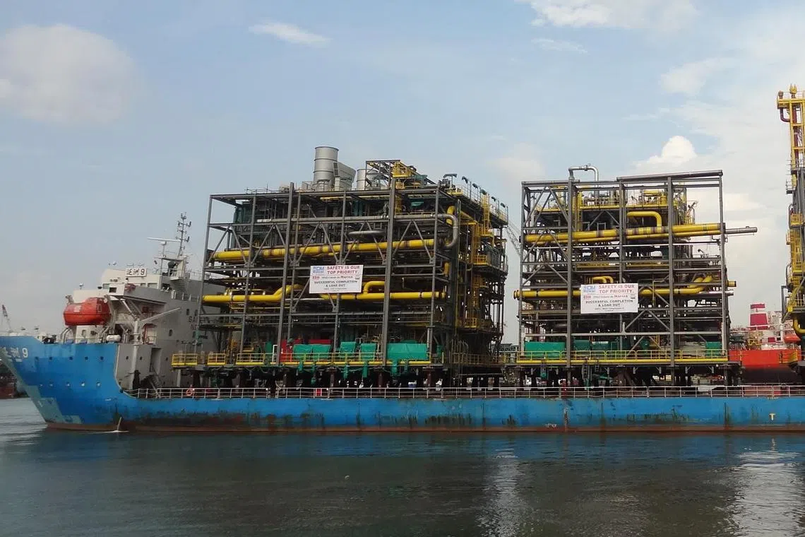 Dyna-Mac's builds topside modules for offshore floating production, storage and offloading vessels. 